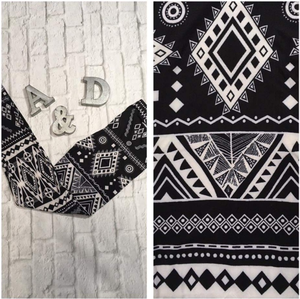 Agnes and Dora leggings